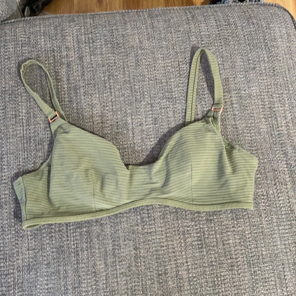 Bathing suit top